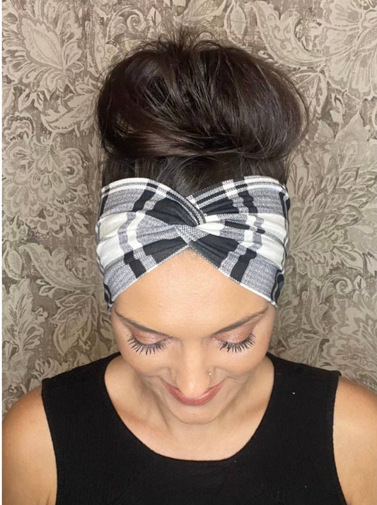 White plaid women’s twisted headband