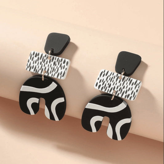 Black and White Zulu Pattern Earrings